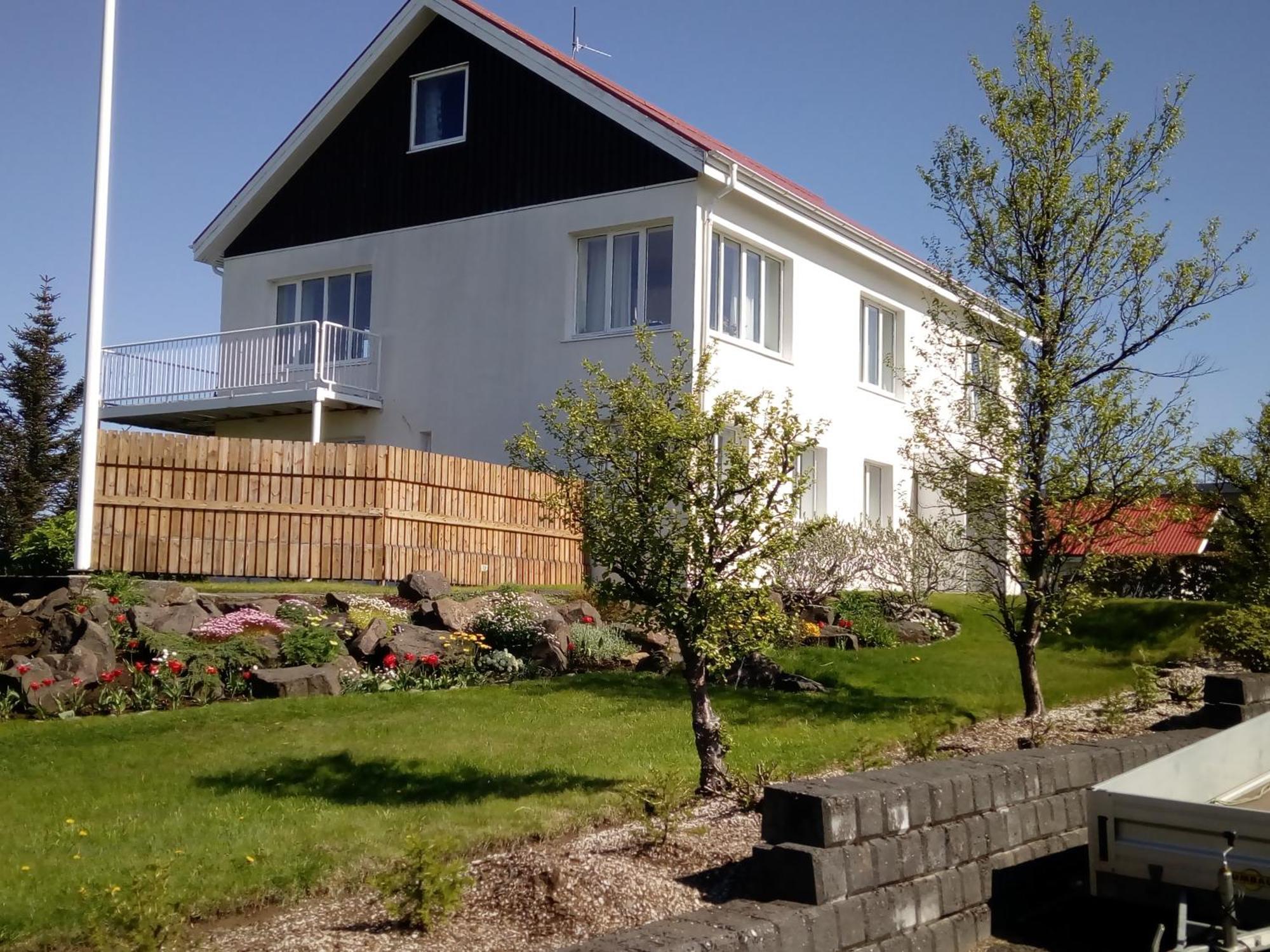 Setrith Guesthouse Borgarnes Zewnętrze zdjęcie